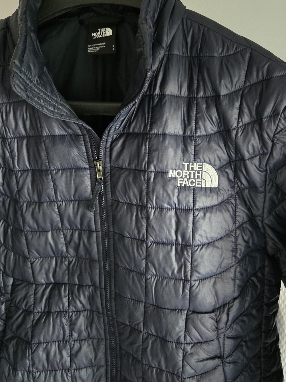 The North Face Men's Navy Quilted Packable Puffer Jacket